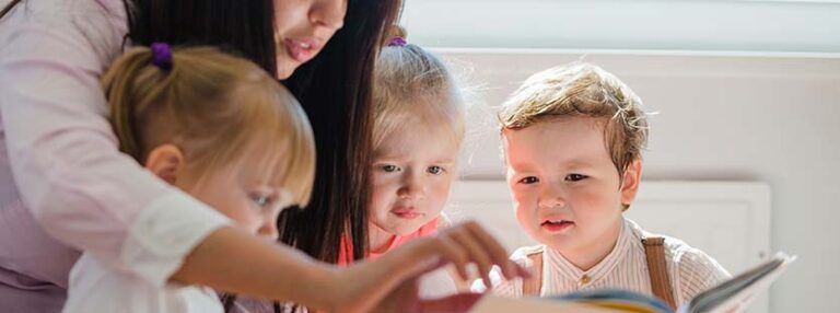 Nanny or au pair as a job for expats