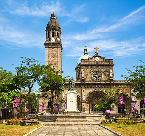 Manila Cathedral in Metro Manila, Philippines